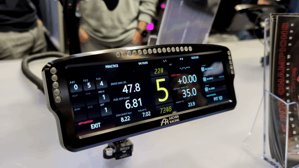 ascher racing dash 8 touch